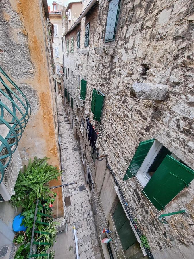 Apartment Diocletian Pearl Split Exterior photo