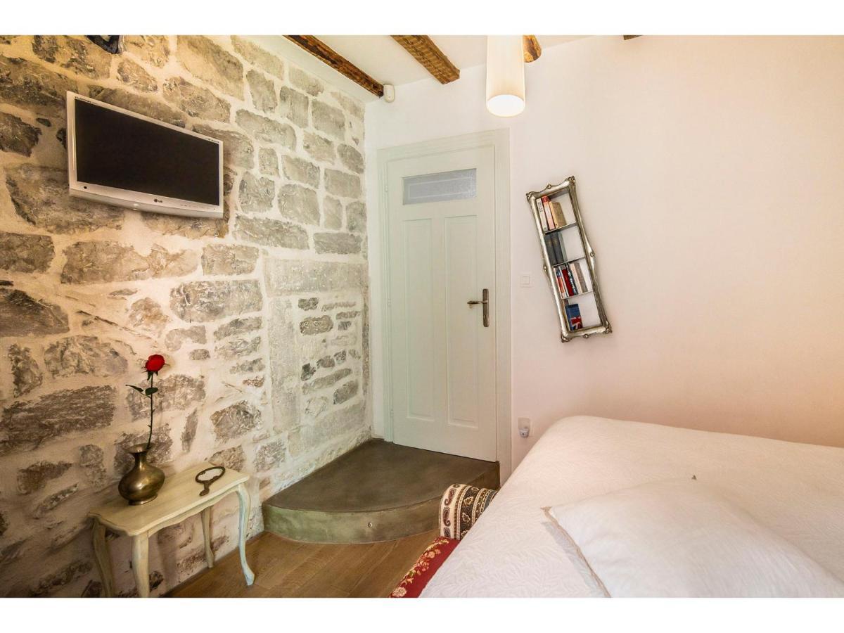 Apartment Diocletian Pearl Split Exterior photo